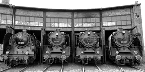 2022 | DRESDEN | UNBUNTE 19 03 62 01 | © carsten riede fotografie