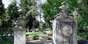 2022 | BERLIN | INVALIDENFRIEDHOF | © carsten riede fotografie